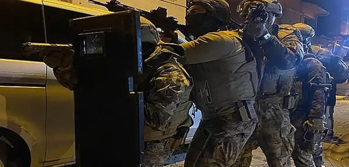 18 Ülkenin Kırmızı Bültenle Aradığı 25 Şüpheli Türkiye'de Yakalandı