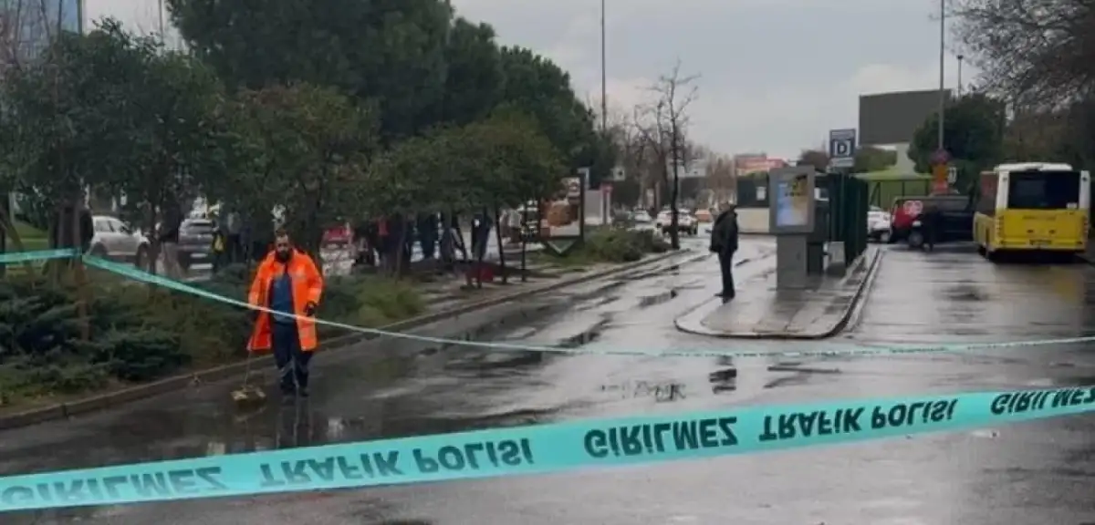 Beşiktaş ve Beyoğlu'nda İETT Kazaları: Aynı Gün 2 Kişi Hayatını Kaybetti