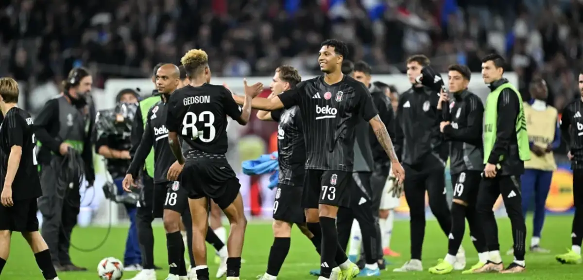 Beşiktaş'tan Lyon Galibiyeti: Fransız Ekibinin 13 Maçlık Yenilmezlik Serisi Bitti