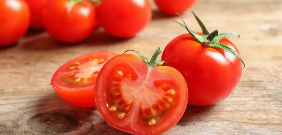 Domatesin İçinde Ne Var? Domates Hakkında Bilmeniz Gereken Her Şey