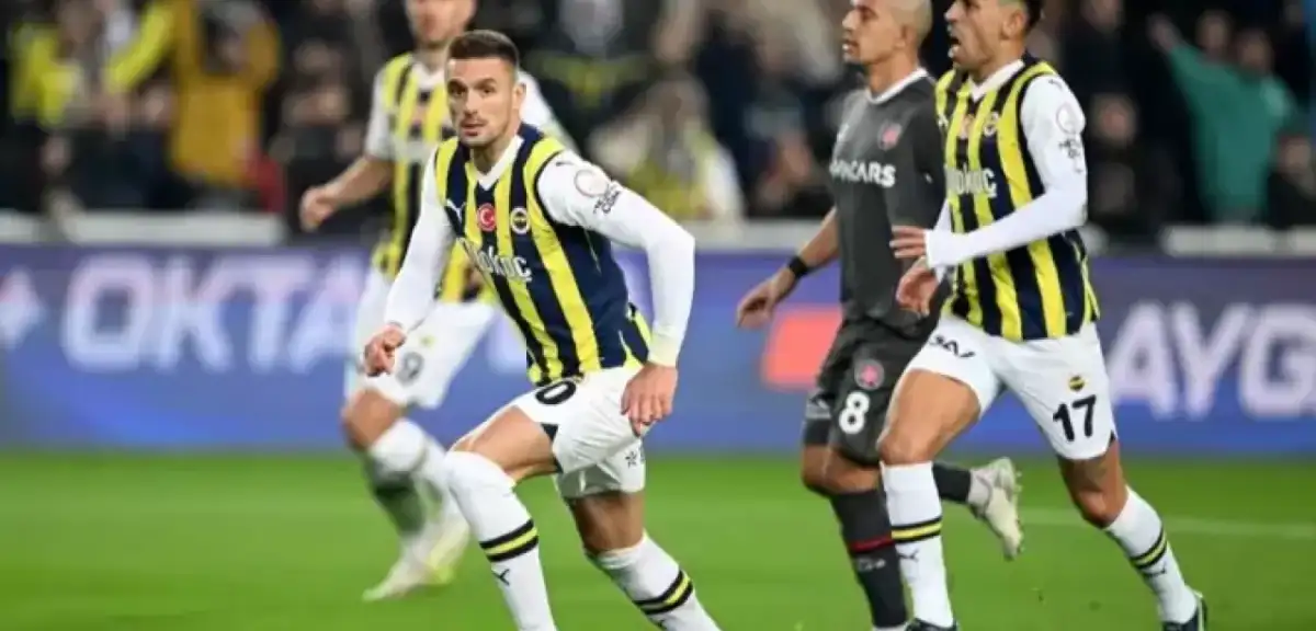 Fenerbahçe Sivasspor Maçı Ne Zaman? Fenerbahçe Sivasspor Maçı Hangi Kanalda? Fenerbahçe Sivasspor İlk 11'ler!