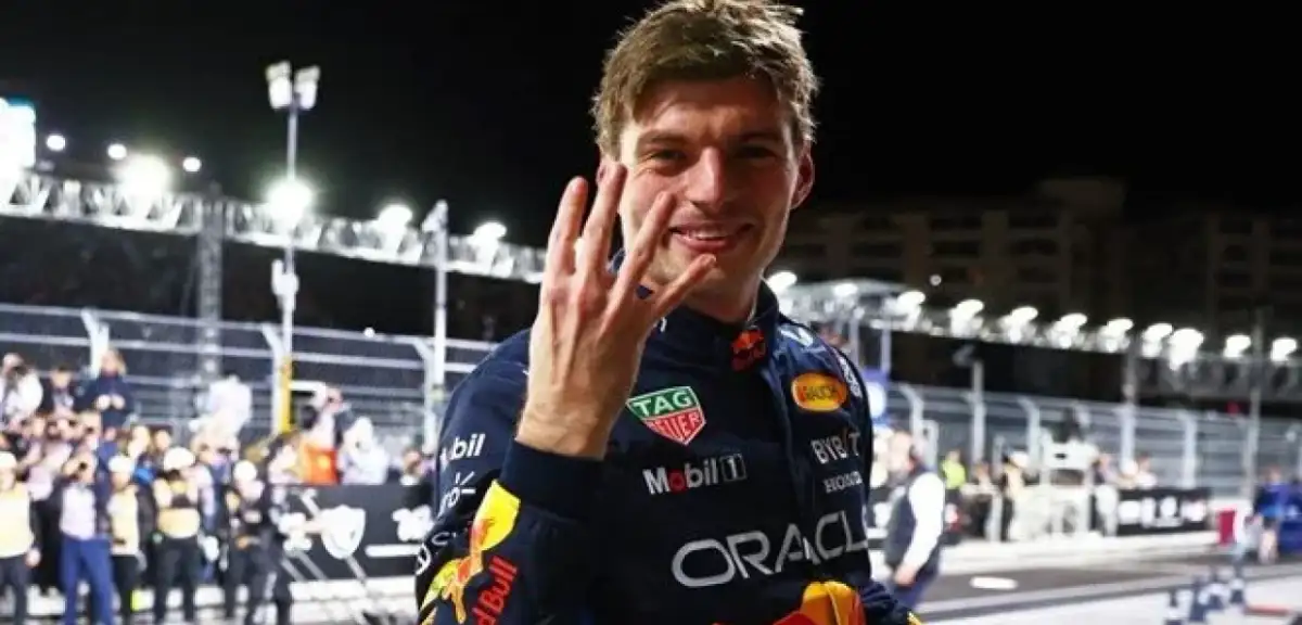 Formula 1'de Şampiyon Max Verstappen!