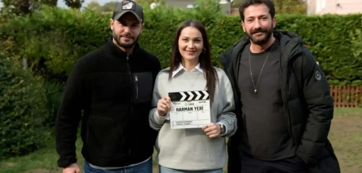 Gülsim Ali İlhan ve Berk Oktay’lı ‘Harman Yeri’ Dizisinin Okuma Provası Yapıldı