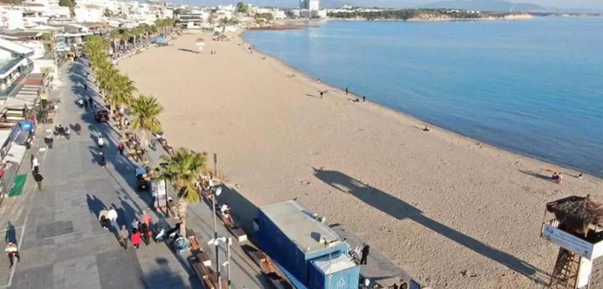 Güneşi Gören Plaja Koştu! Aralık Ayında Deniz Keyfi...