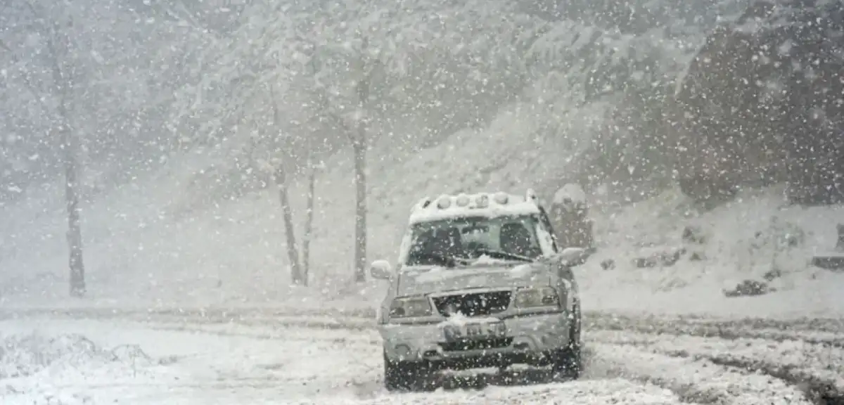 İstanbullular Dikkat: AKOM Saat Vererek Uyardı! Kar, Sağanak, Fırtına Geliyor...