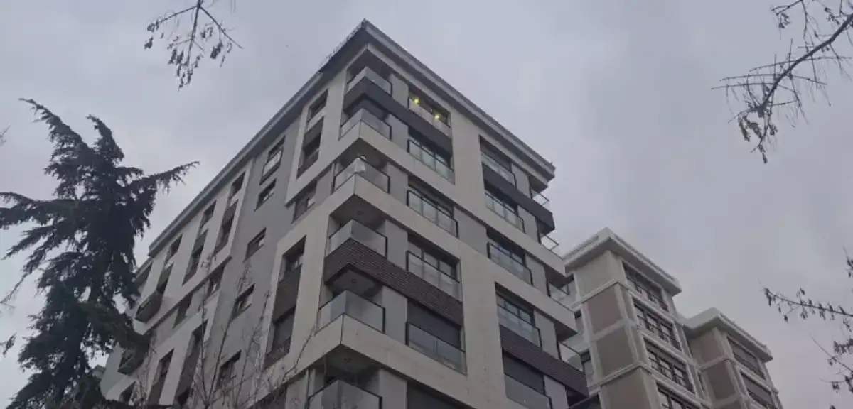 Kadıköy'de Emlakçıda Cinayet: Alacaklısını Öldürüp İntihar Etti