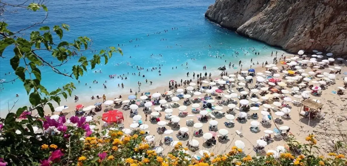 Kasım Ayı Sonunda 50 Milyon Yabancı Turist Barajı Aşıldı