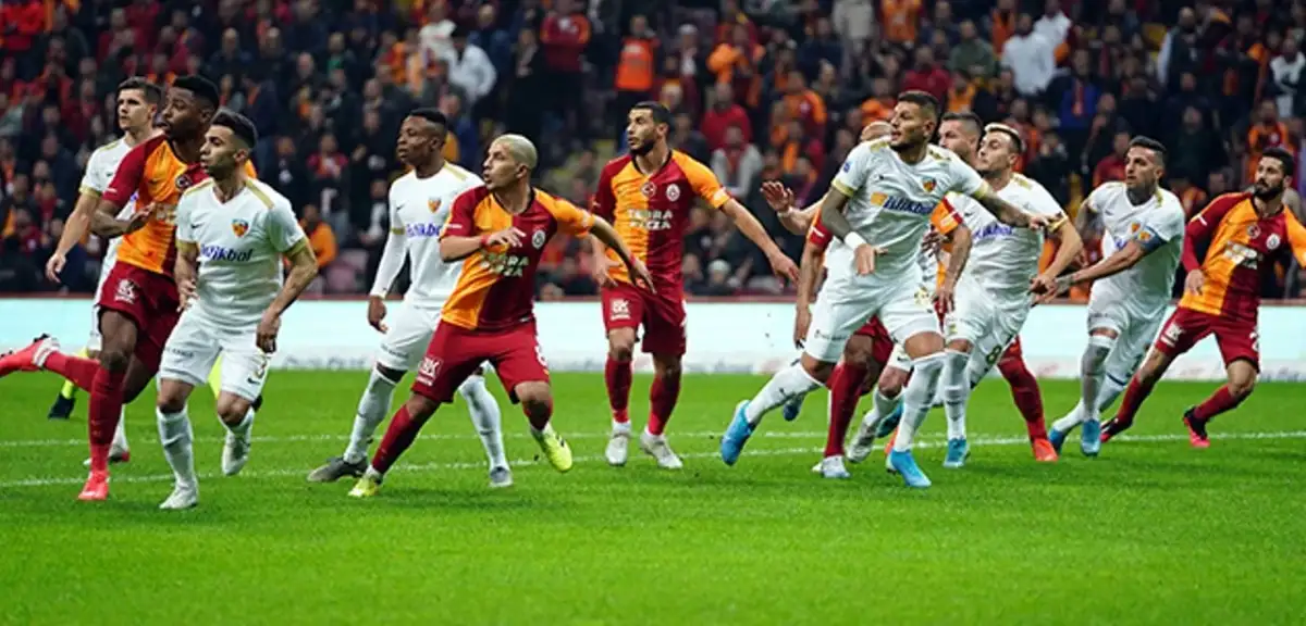 Kayserispor Galatasaray Maçı Ne Zaman? Kayserispor Galatasaray Maçı Hangi Kanalda? Kayserispor Galatasaray İlk 11'ler!