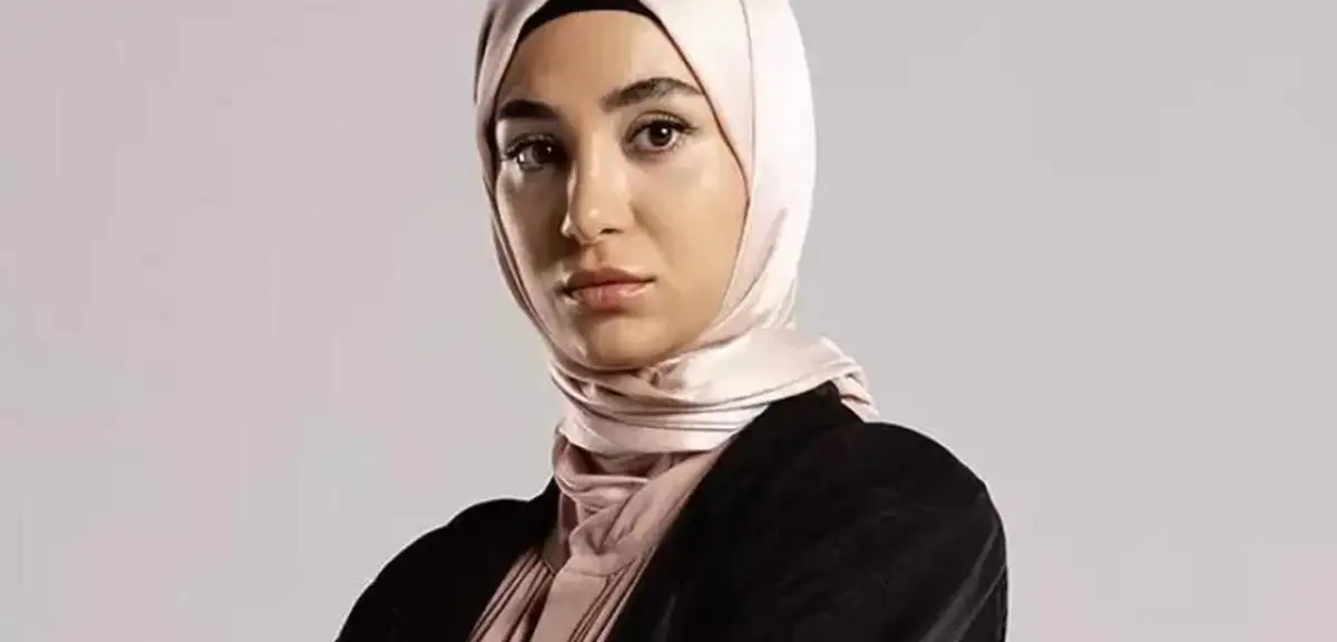 Kızıl Goncalar Birgül Kimdir? Sitare Akbaş'ın Canlandırdığı Birgül Karakteri Hakkında Kapsamlı Bilgiler