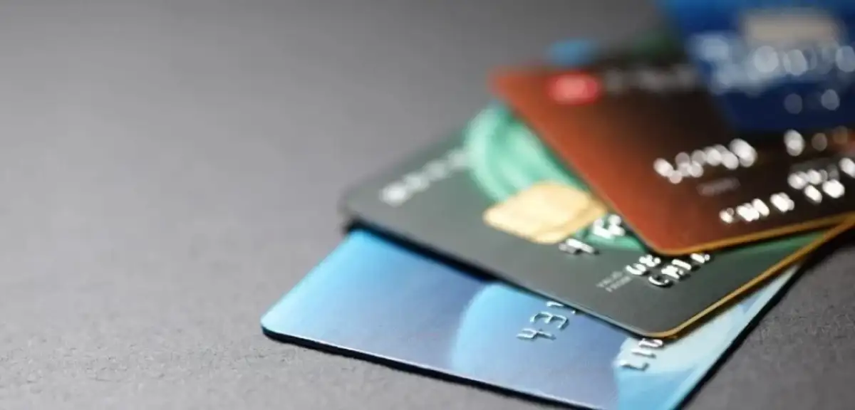Kredi Kartı Limiti 100 Bin TL Üzeri Olanlar Bankaya Koştu! 750 TL Kesinti Gündem Oldu