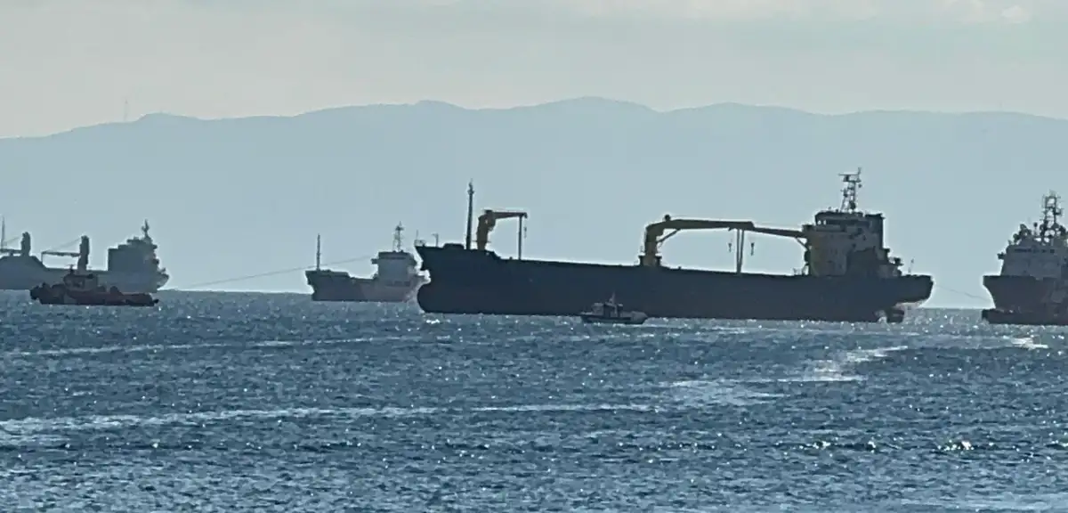 Marmara Denizi'nde Kargo Gemisinde Yangın: 2 Mürettebat Hayatını Kaybetti!