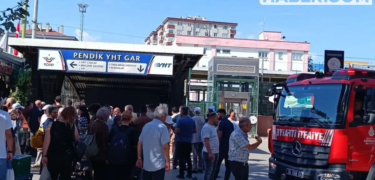 Pendik Marmaray Durağında Yangın! Seferler Durduruldu
