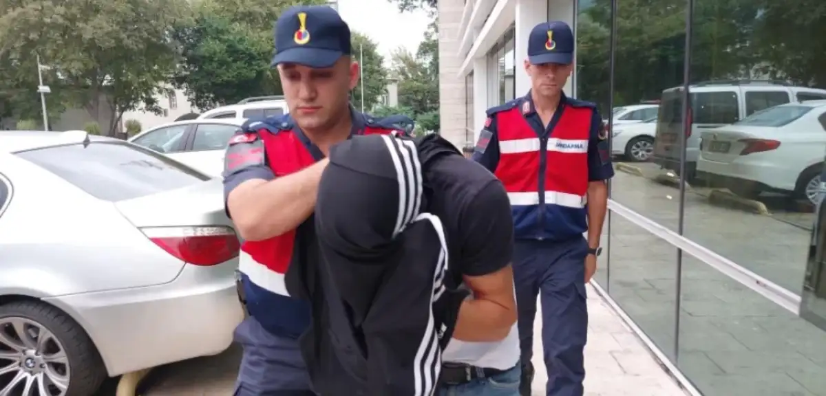 Samsun'da 19 Yaşındaki Genç Kıza Cinsel İstismarda Bulunan Şahıs Tutuklandı