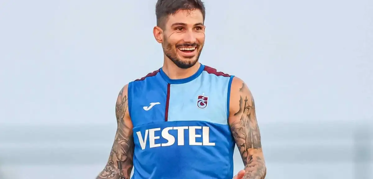 Trabzonspor'da Ayrılık Resmiyet Kazandı: KAP'a Bildirildi