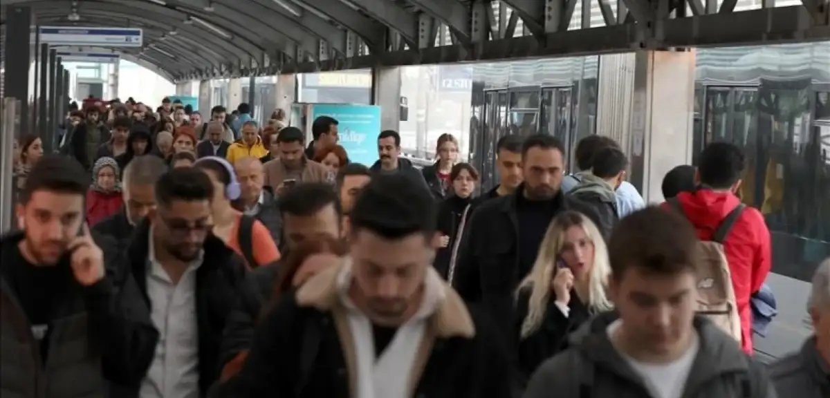Türkiye'de Açlık Sınırı 20 Bin Lirayı Aştı