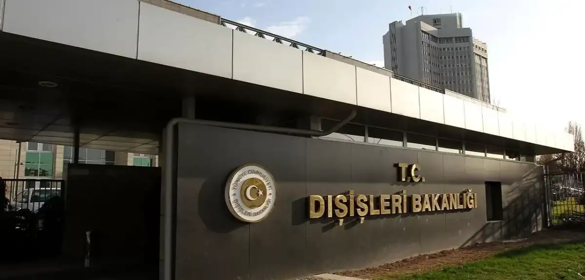 Türkiye’den Güney Kıbrıs’ın Silahlanma Faaliyetlerine Tepki: “Yanlış Politika İstikrarı Tehdit Ediyor”