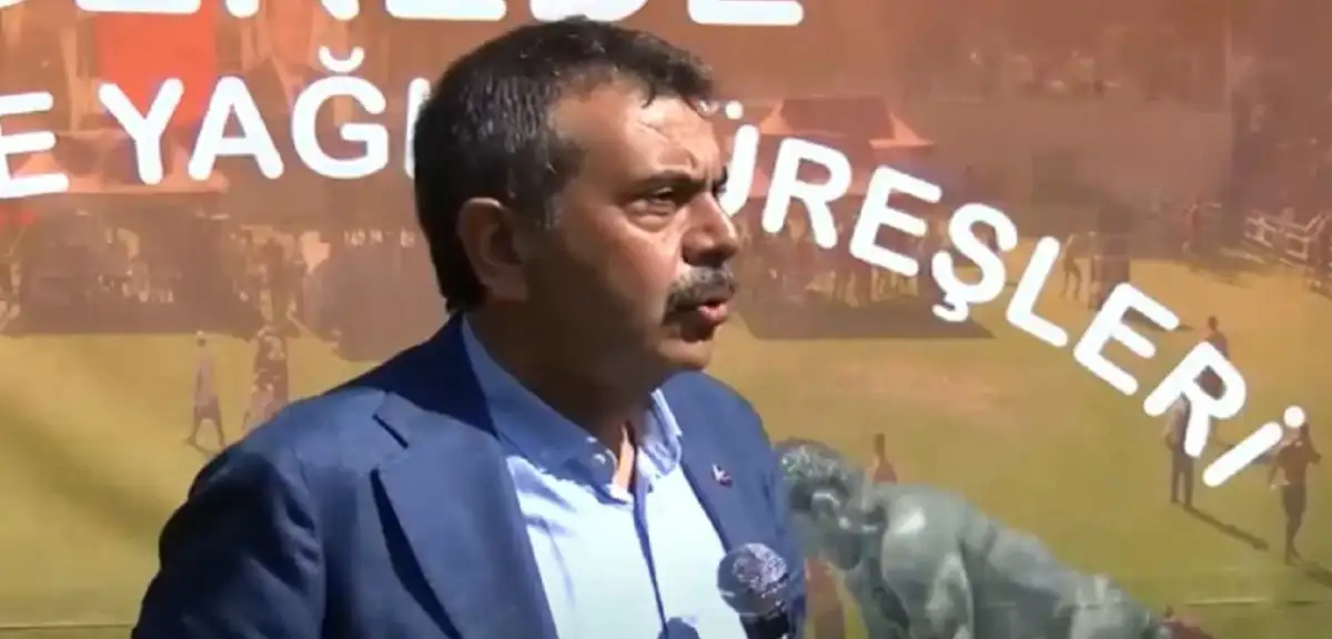 Yağlı Güreş Programına Bakan Tekin'de Katıldı