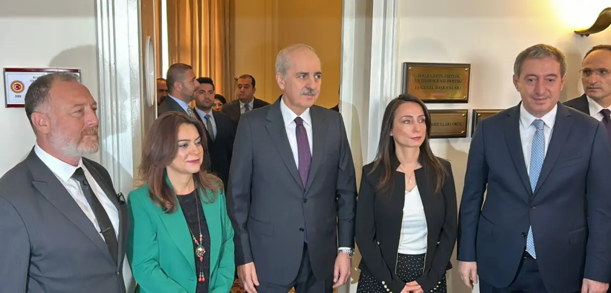 DEM Parti Heyeti Numan Kurtulmuş ile Görüştü