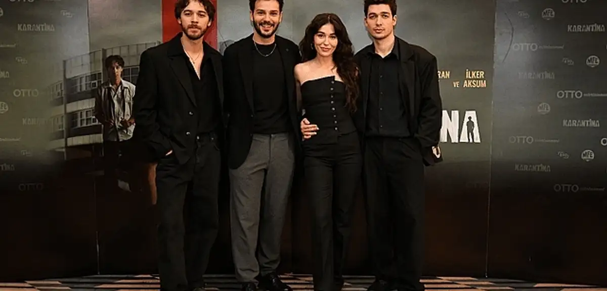 Karantina Filminin Galası Yapıldı: Rabia Soytürk Yakın Arkadaşı Meltem Akçöl'e Övgüler Yağdırdı