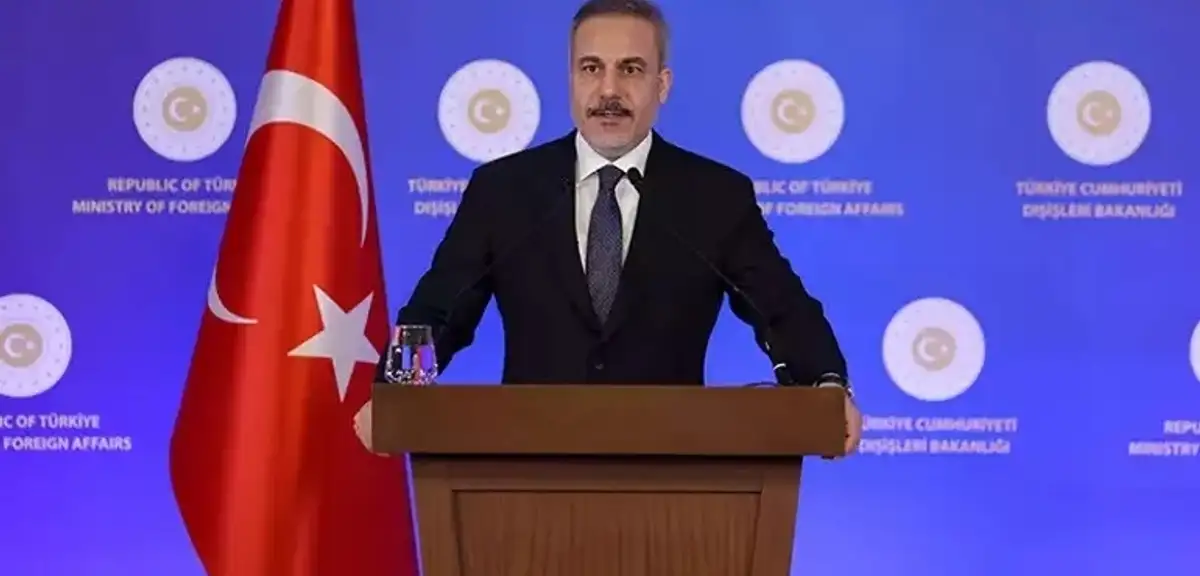 Bakan Fidan'ın Fransa Göndermesi Gündem Oldu: "Avrupa'daki Bazı Küçük Ülkeler"