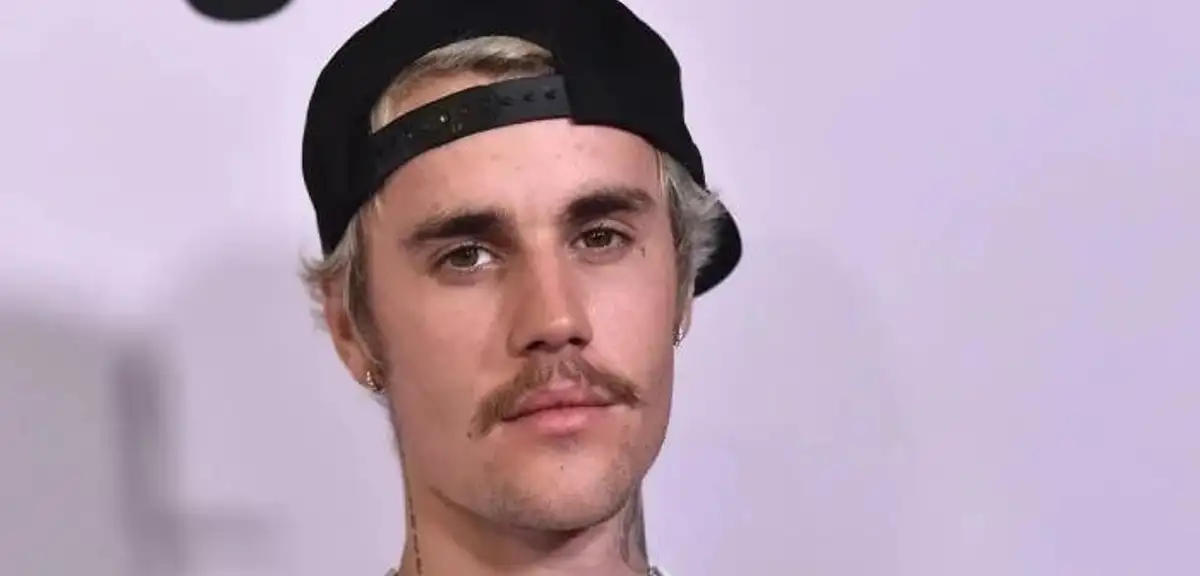 Justin Bieber Müziğe Geri Dönüyor