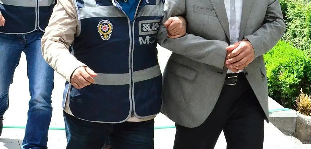 Kayseri'de 2 FETÖ Hükümlüsü Yakalandı