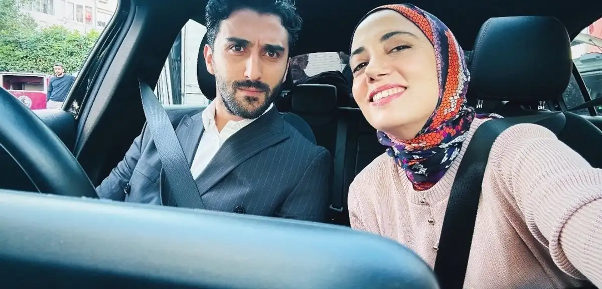 Kızılcık Şerbeti'nin Nilay'ı Feyza Civelek Senaryoyu İfşa Etti: Nursema ve Firaz'la İlgili Bomba Detay Ortaya Çıktı