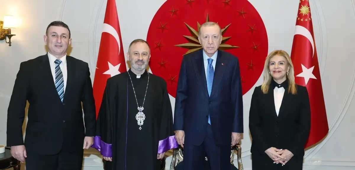 Cumhurbaşkanı Erdoğan, Ermeni Katolik Cemaati Ruhani Reisi Kazancıyan'ı Kabul Etti