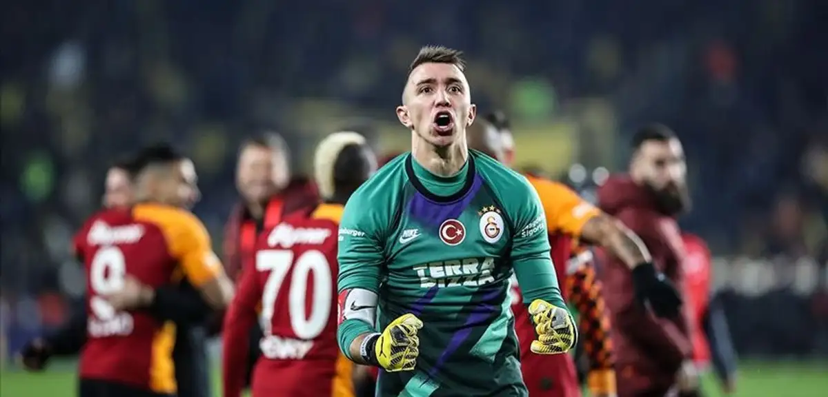 Muslera Galatasaray'dan Sonraki Durağını Açıkladı