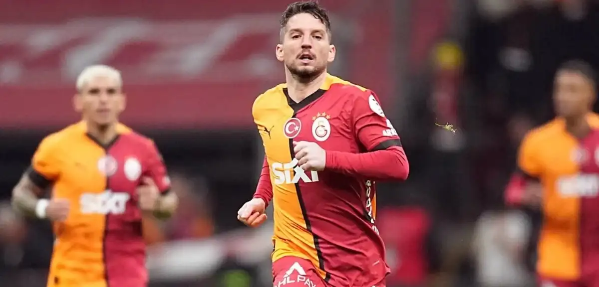 Galatasaray'da Mertens'in Alternatifi Napoli'de Bulundu