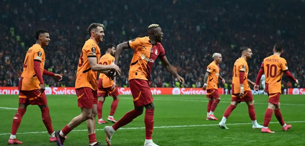 Ajax Galatasaray Maçı Ne Zaman, Hangi Kanalda? Ajax Galatasaray İlk 11'ler!