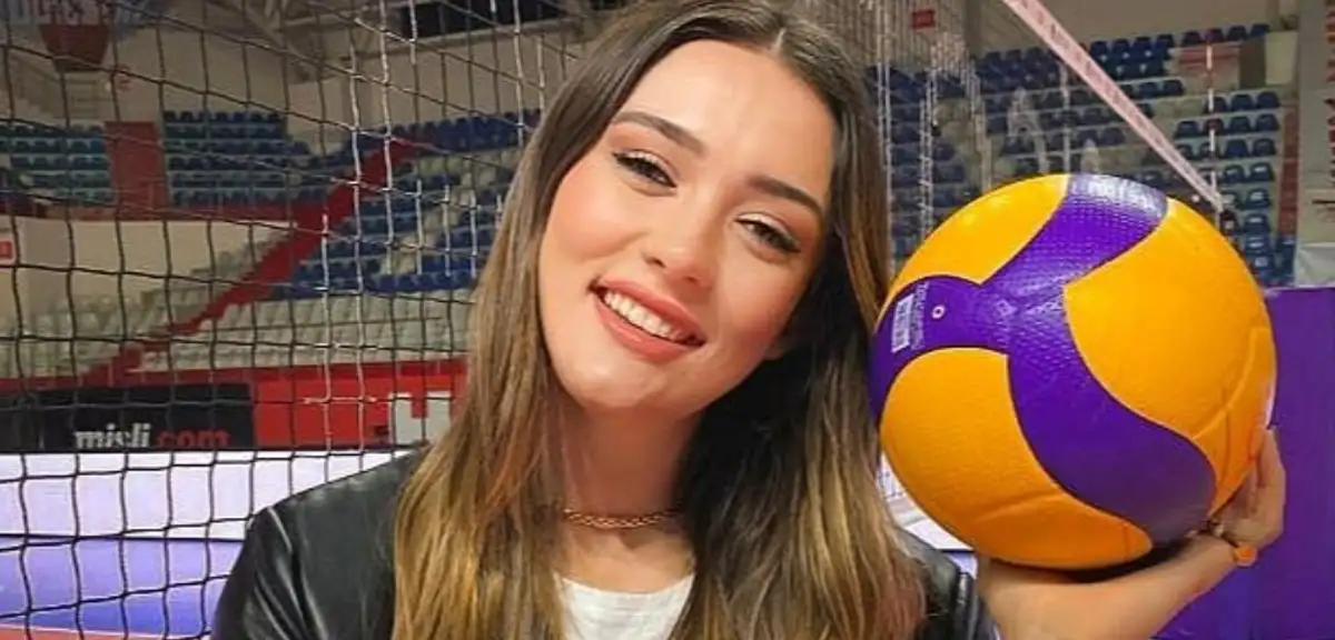 Zehra Güneş Makyajsız Haliyle Gündem Oldu