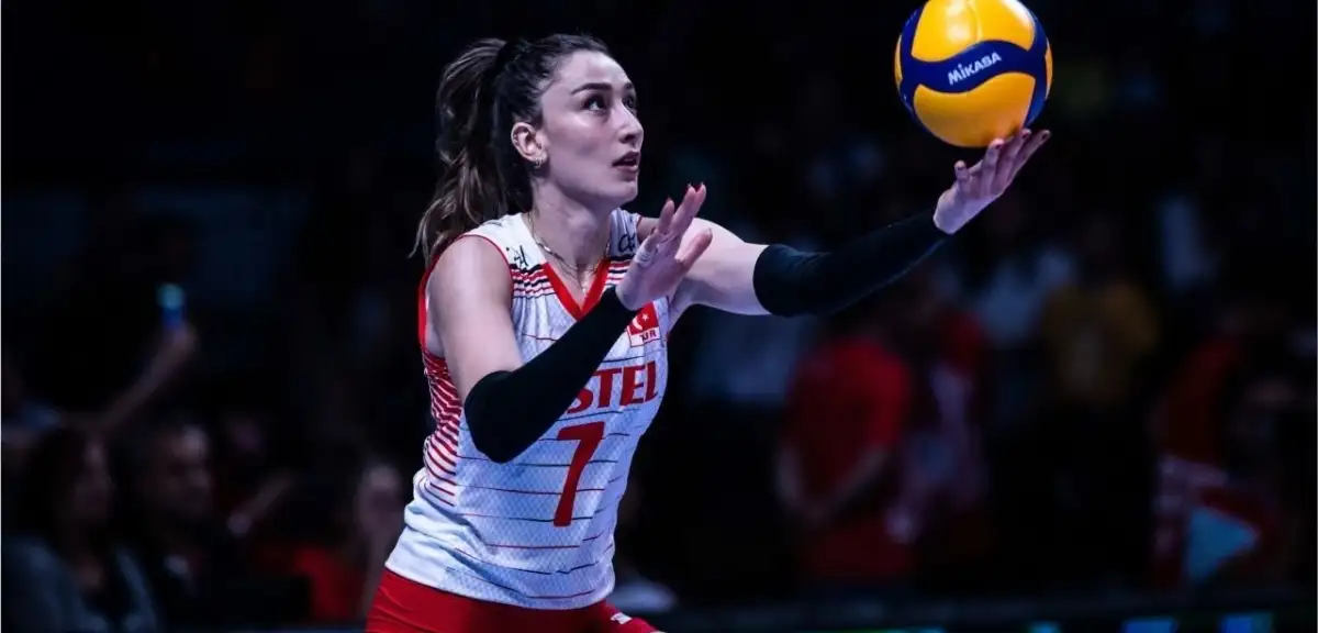 Hande Baladın Fenerbahçe'ye Mi Transfer Oluyor?