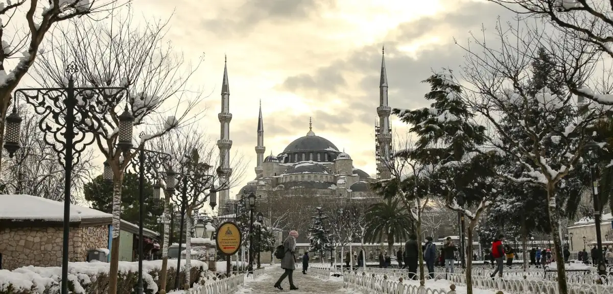 Meteoroloji'den İstanbul'a Kar Yağışı Uyarısı