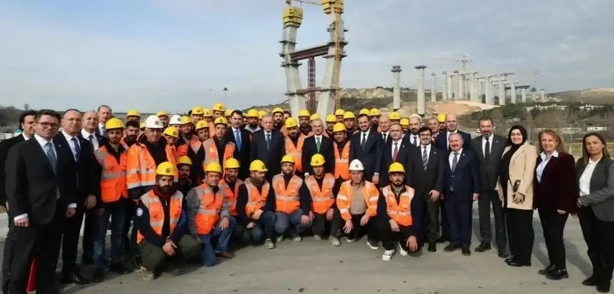 Cumhurbaşkanı Erdoğan'dan Başakşehir-Nakkaş Otoyolu Şantiyesine Ziyaret