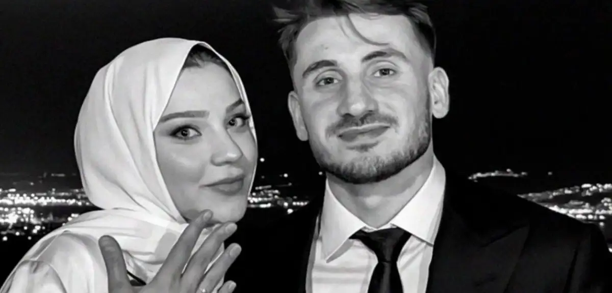 Kerem Aktürkoğlu'ndan Nişanlısına Romantik Jest