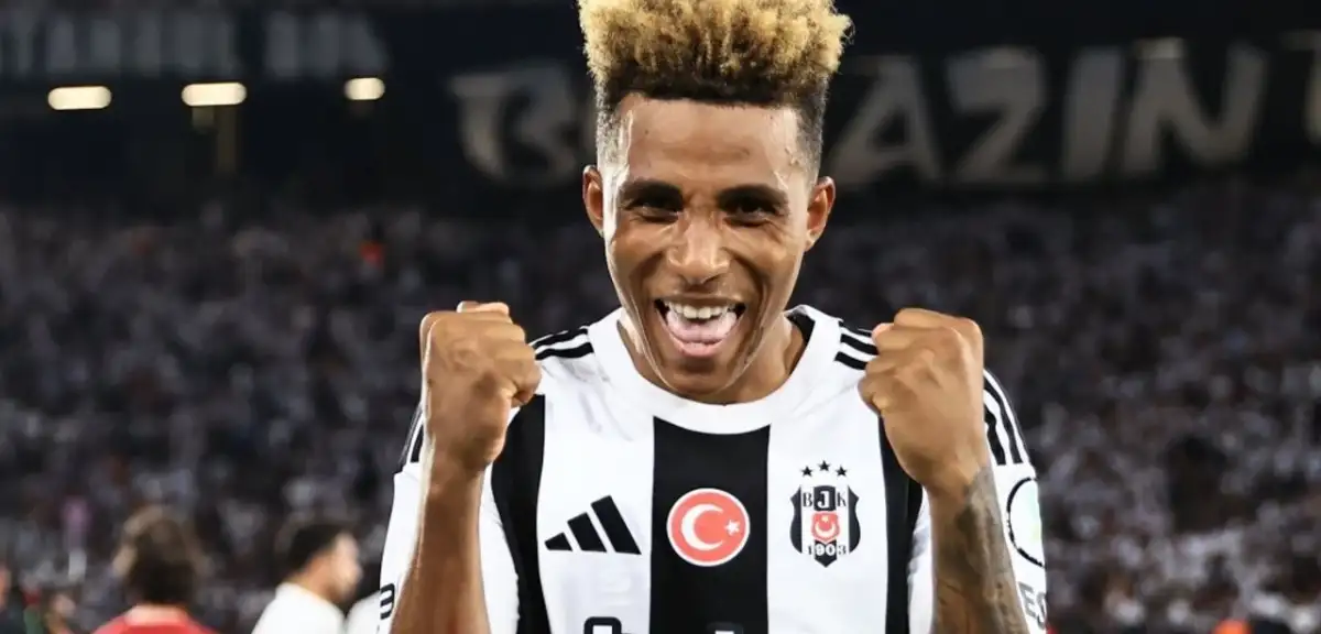Gedson 5 Yıl Daha Kara Kartal'da!