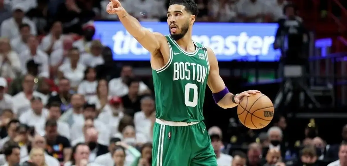 Boston Celtics Rekor Bedelle Satıldı