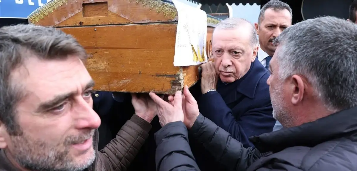 Cumhurbaşkanı Erdoğan, Burhan Abiş'in Cenazesine Katıldı