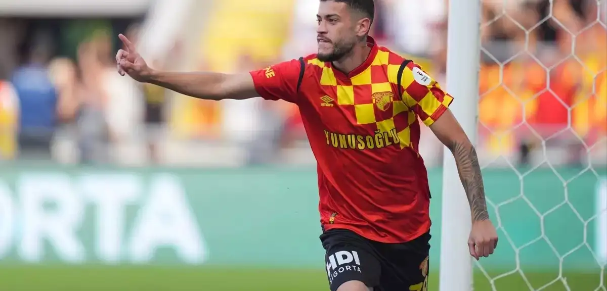 Hollanda Devi Süper Lig'in Yıldızının Peşinde!