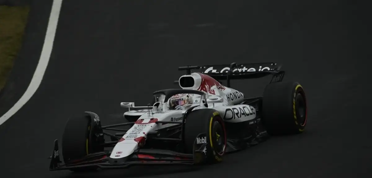 Japonya GP'sinde Zafer Verstappen'in!
