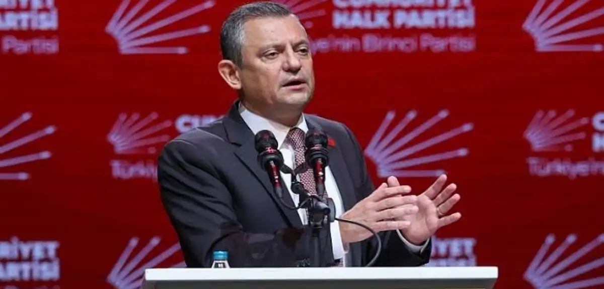 Özgür Özel Tek Aday Olarak Seçimlere Girdi