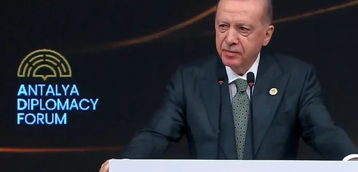Cumhurbaşkanı Erdoğan: "İnsanlık 5'ten Büyüktür"