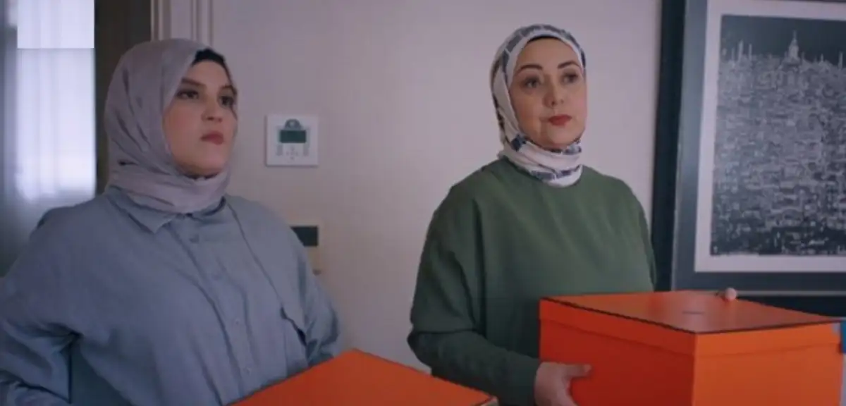 Feyza Civelek'ten Sibel Taşçıoğlu Paylaşımı: Kızılcık Şerbeti'nde Pembe-Nilay Gerginliği İddiasına Gönderme Yaptı