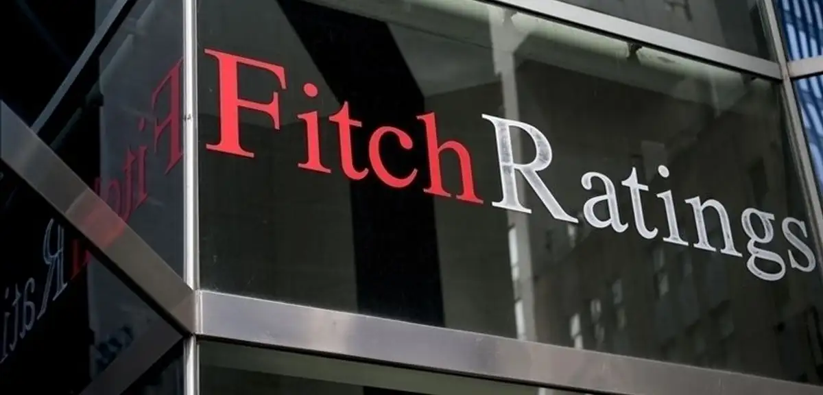 Fitch Ratings'ten Küresel Ekonomi Uyarısı: Büyüme Tahminleri Aşağı Yönlü Revize Edildi