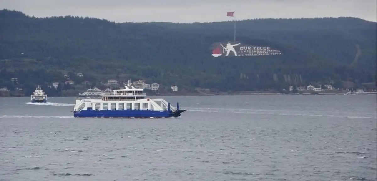 Çanakkale'de Salı Günü Bazı Feribot Seferleri İptal Edildi