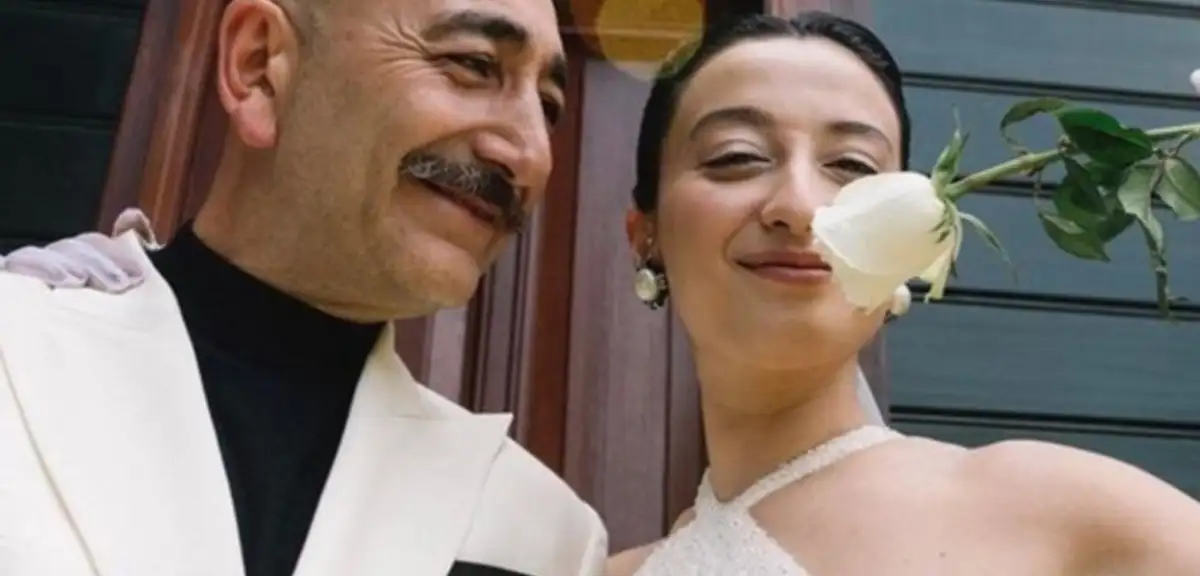 Melike Şahin'den Eşine Büyük Jest