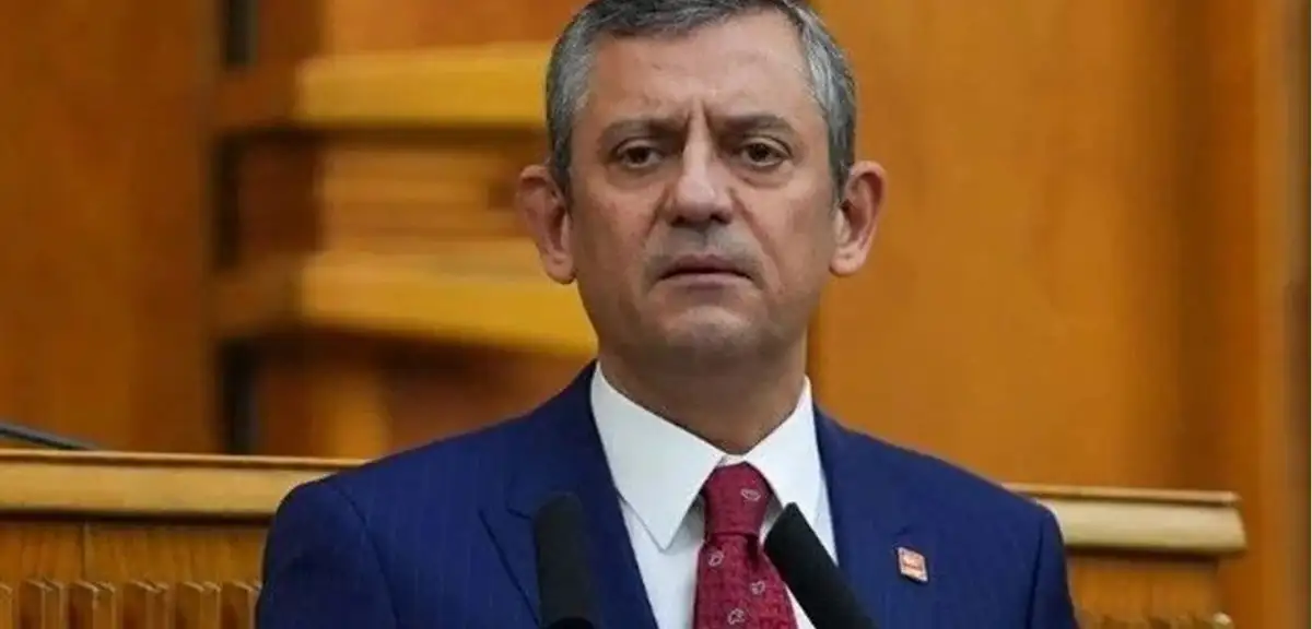 Özgür Özel'e Çirkin Saldırı