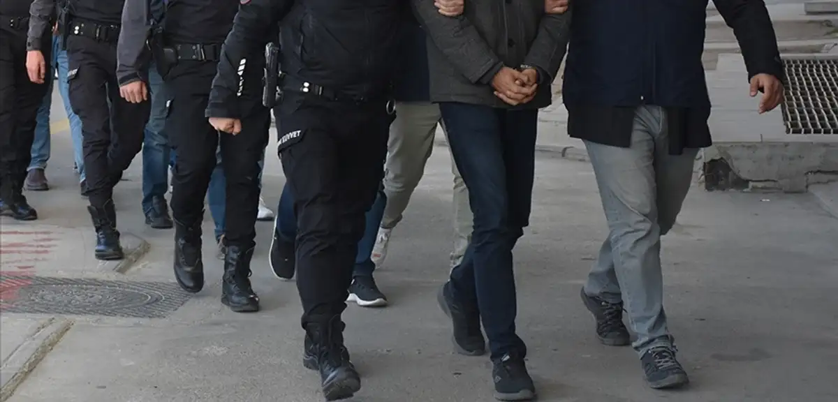 Ankara'da FETÖ Operasyonu: 38 Gözaltı, 20'si Kamu Personeli!