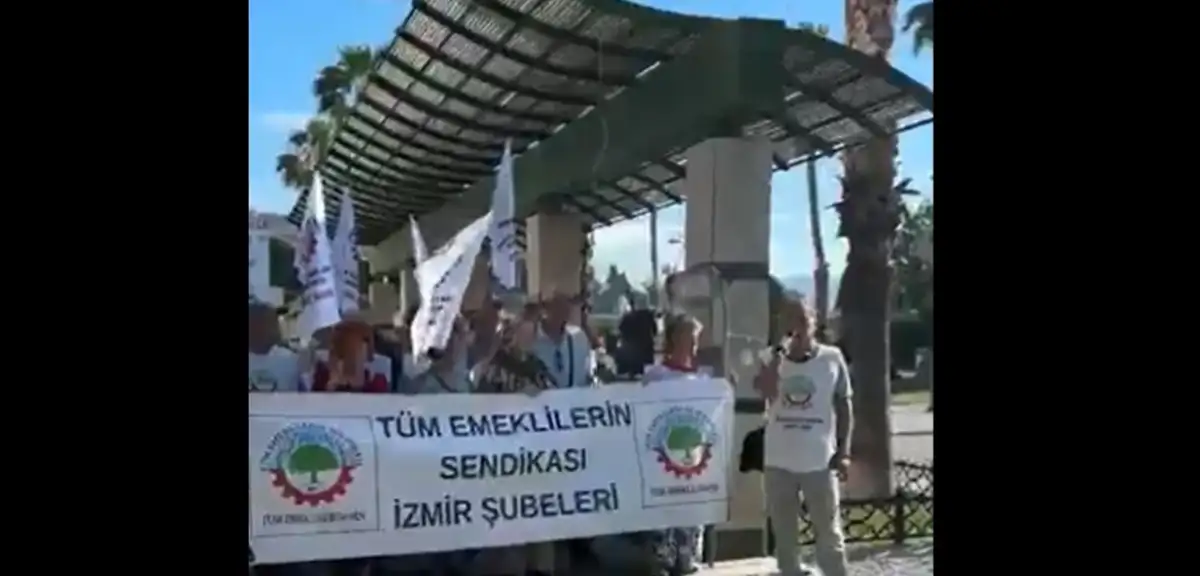 Emekli Sendikasından Bayram İkramiyesi Eylemi